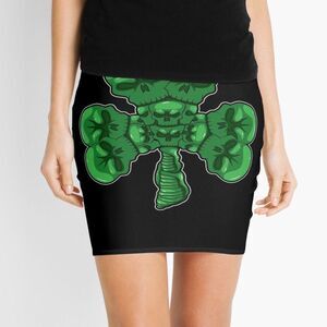 Skull Clover Mini Skirt Size XL